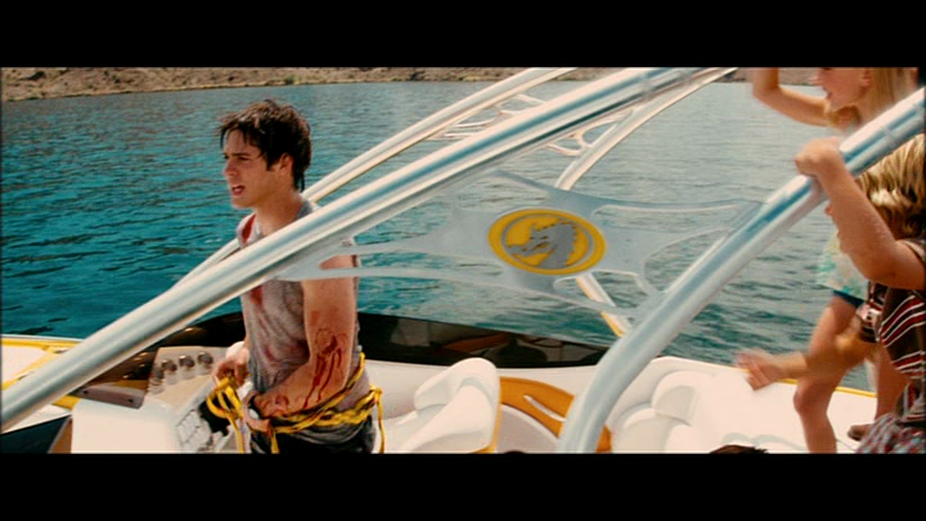 VampireDiariesWorld-dot-org_Pirahna3d01542.png