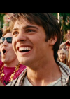 VampireDiariesWorld-dot-org_Pirahna3d00416.png