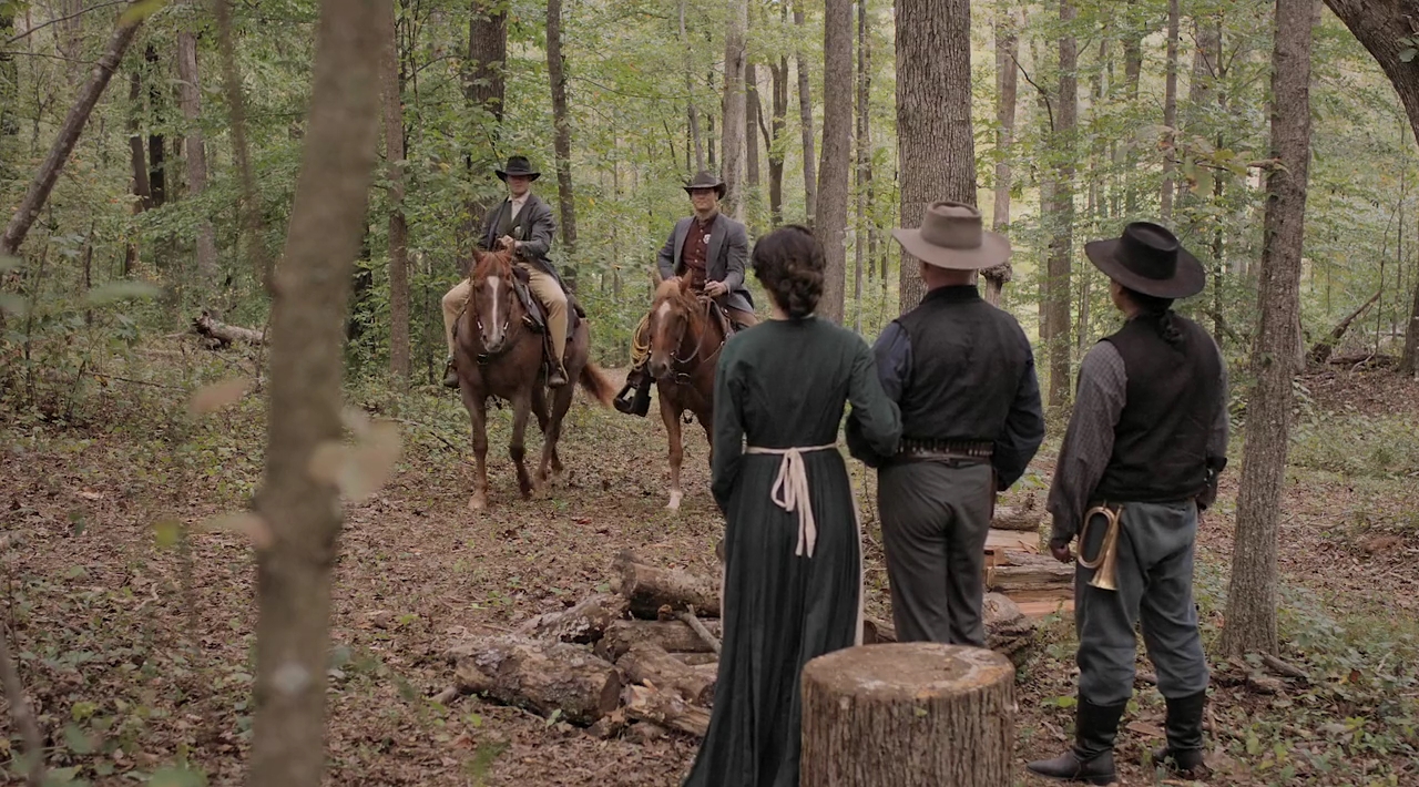 VampireDiariesWorld-dot-nl_TheWarrant0814.jpg