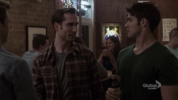 VampireDiariesWorld_dot_nl-ChigagoFire4x03-2128.jpg