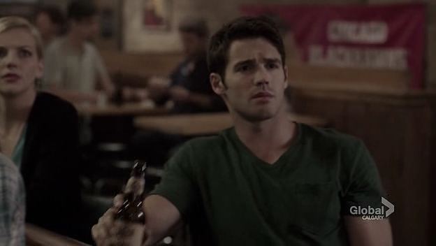 VampireDiariesWorld_dot_nl-ChigagoFire4x03-2203.jpg