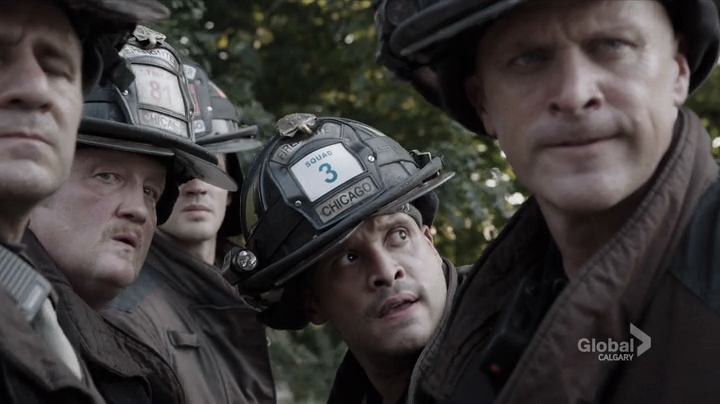 VampireDiariesWorld_dot_nl-ChigagoFire4x04-0741.jpg