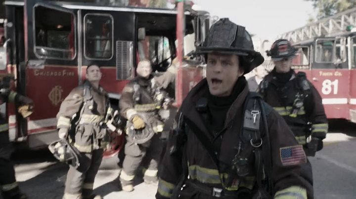 VampireDiariesWorld_dot_nl-ChigagoFire4x05-0334.jpg