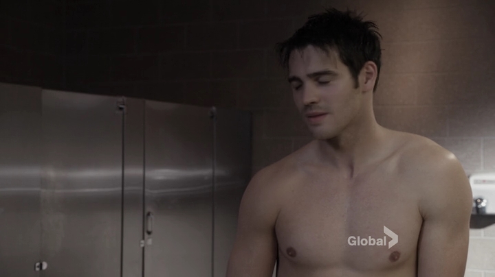 VampireDiariesWorld_dot_nl-ChigagoFire4x05-1431.jpg