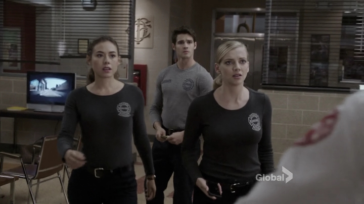 VampireDiariesWorld_dot_nl-ChigagoFire4x05-1686.jpg VampireDiariesWorld_dot_nl-ChigagoFire4x05-1686.jpg