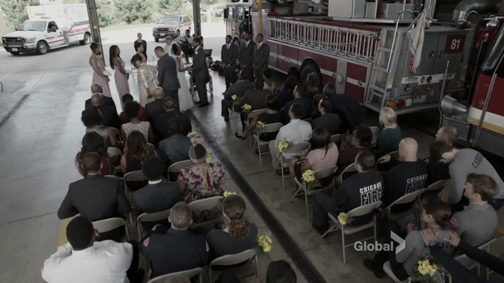 VampireDiariesWorld_dot_nl-ChigagoFire4x05-2115.jpg