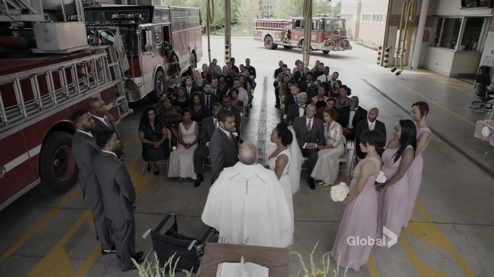 VampireDiariesWorld_dot_nl-ChigagoFire4x05-2138.jpg