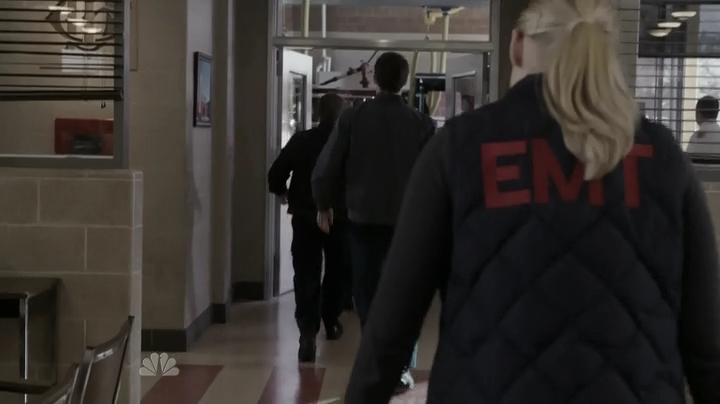 VampireDiariesWorld-dot-nl_ChigagoFire4x08-0219.jpg