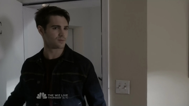 VampireDiariesWorld-dot-nl_ChigagoFire4x08-1389.jpg