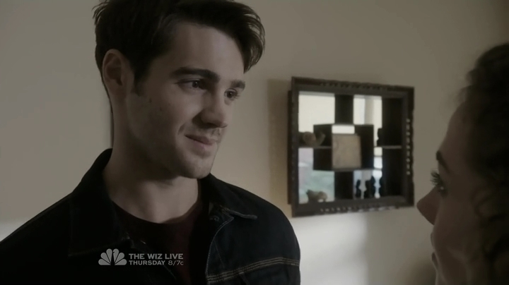 VampireDiariesWorld-dot-nl_ChigagoFire4x08-1407.jpg