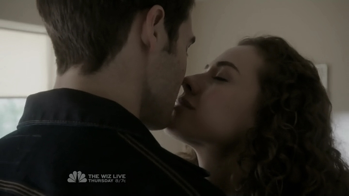 VampireDiariesWorld-dot-nl_ChigagoFire4x08-1419.jpg