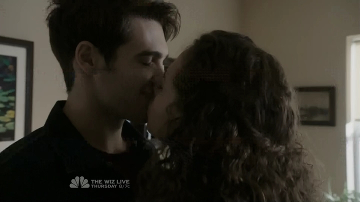 VampireDiariesWorld-dot-nl_ChigagoFire4x08-1420.jpg
