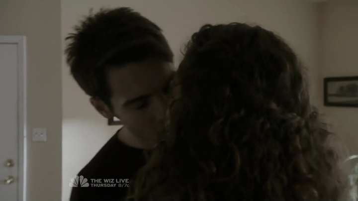 VampireDiariesWorld-dot-nl_ChigagoFire4x08-1445.jpg