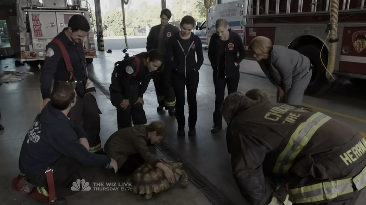 VampireDiariesWorld-dot-nl_ChigagoFire4x08-2175.jpg