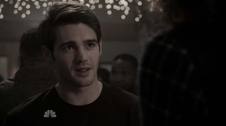 vampirediariesworld_dot_nl-ChigagoFire4x09-0834.jpg