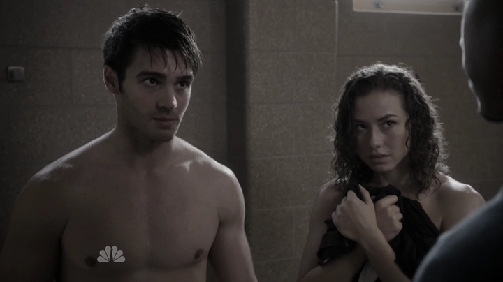 vampirediariesworld_dot_nl-ChigagoFire4x09-0954.jpg