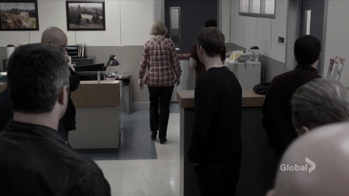 vampirediariesworld_dot_nl-ChigagoFire4x10-0240.jpg