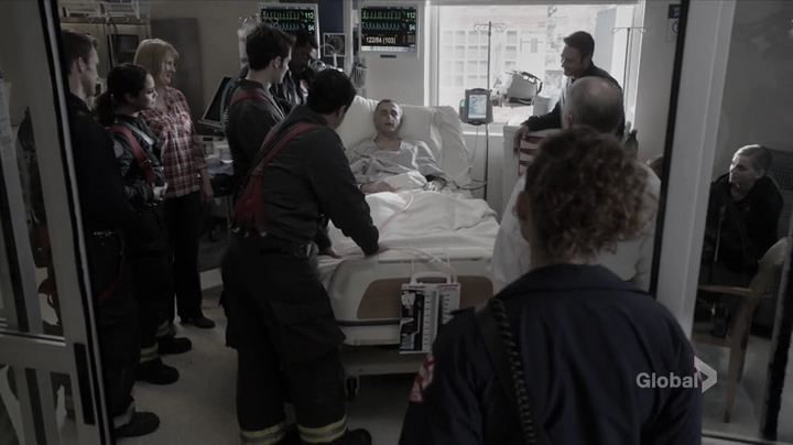 vampirediariesworld_dot_nl-ChigagoFire4x10-0905.jpg