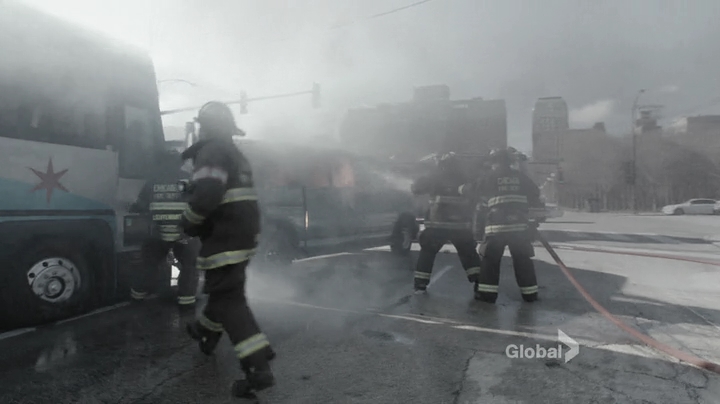 vampirediariesworld_dot_nl-ChigagoFire4x12-0384.jpg