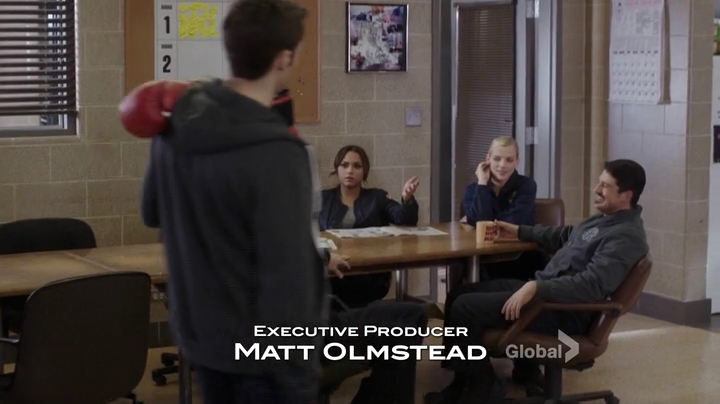 VampireDiariesWorld_dot_nl-ChigagoFire4x14-0439.jpg
