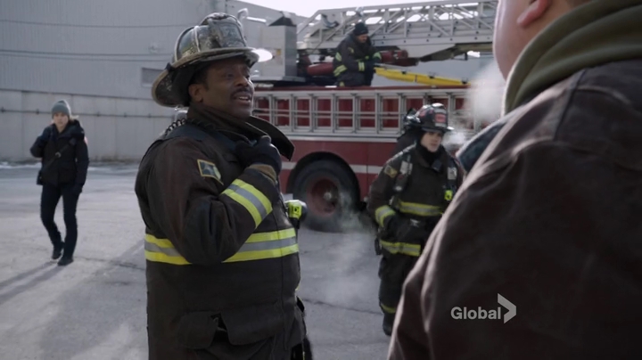 VampireDiariesWorld_dot_nl-ChigagoFire4x14-0835.jpg