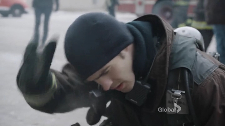VampireDiariesWorld_dot_nl-ChigagoFire4x14-0845.jpg