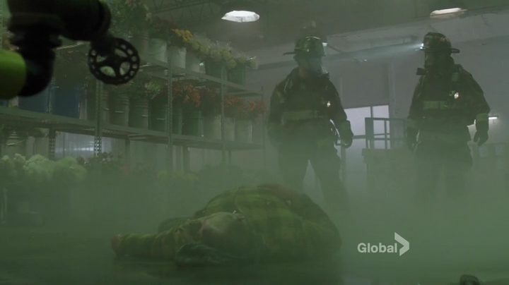 VampireDiariesWorld_dot_nl-ChigagoFire4x14-0932.jpg