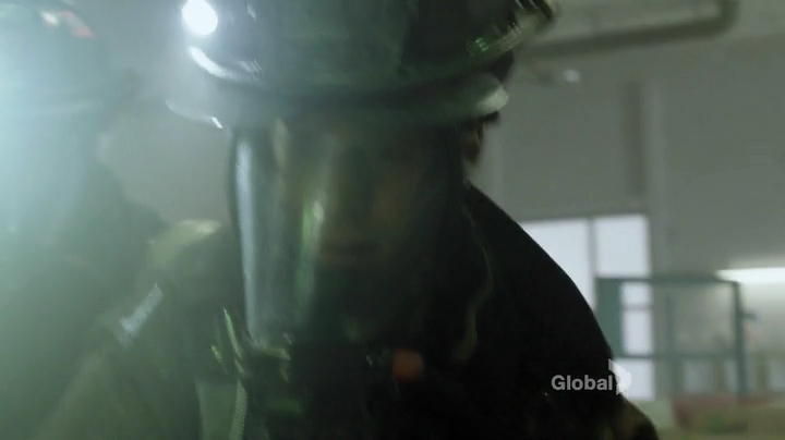 VampireDiariesWorld_dot_nl-ChigagoFire4x14-0939.jpg