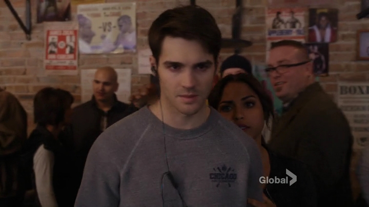 VampireDiariesWorld_dot_nl-ChigagoFire4x14-1213.jpg