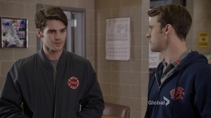 VampireDiariesWorld_dot_nl-ChigagoFire4x15-639.jpg
