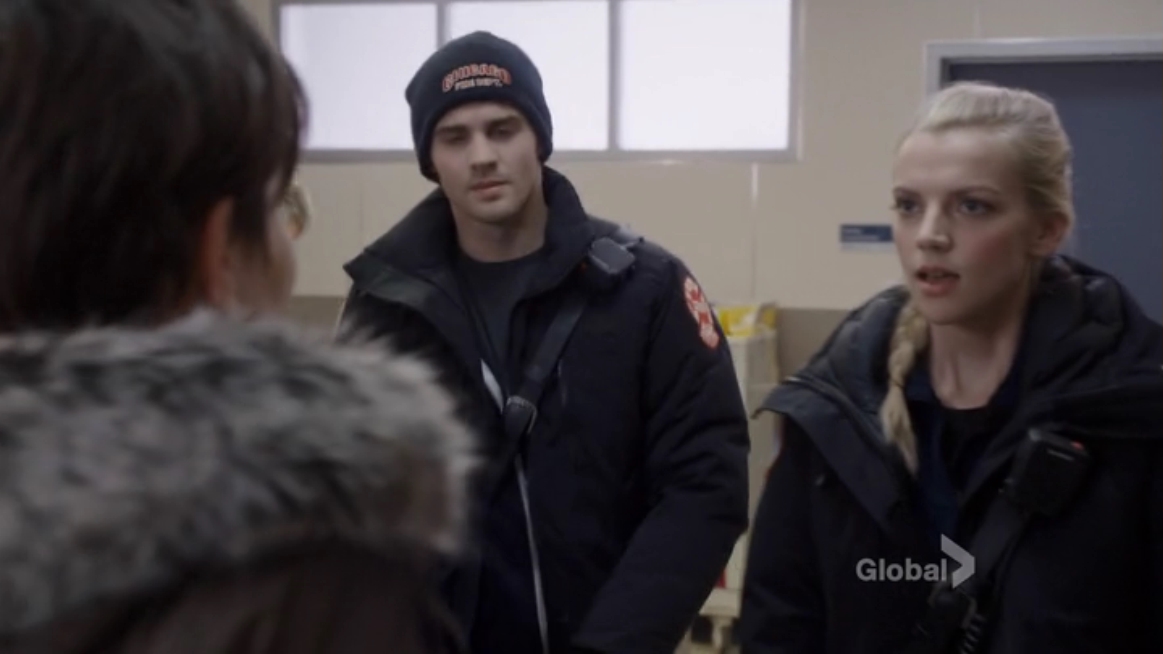 VampireDiariesWorld_dot_nl-ChigagoFire4x16-1945.jpg
