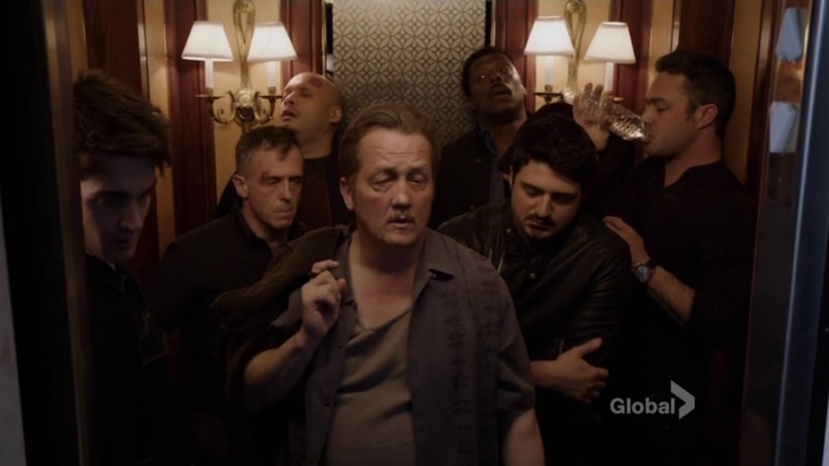VampireDiariesWorld_dot_nl-ChigagoFire4x16-2324.jpg