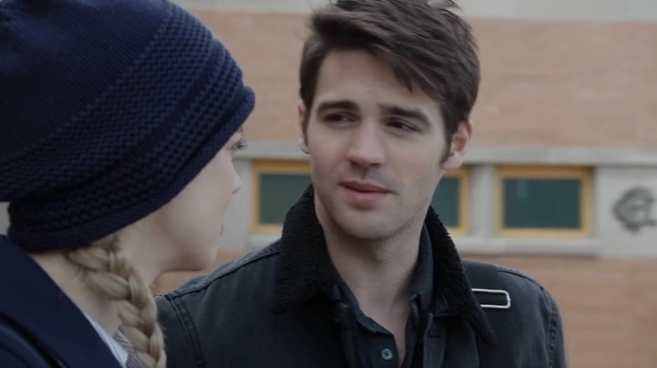 VampireDiariesWorld-dot-NL-ChigagoFire4x18-1302.jpg