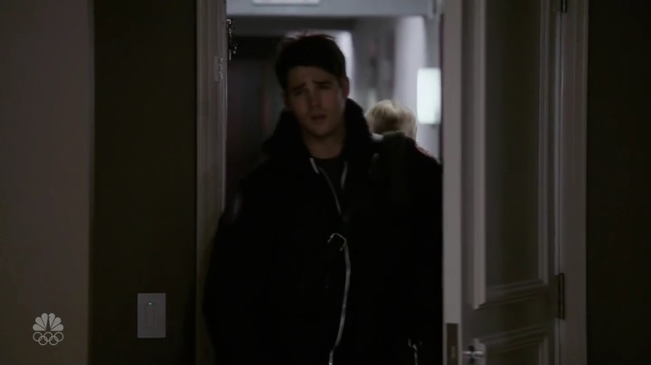 VampireDiariesWorld-dot-NL-ChigagoFire4x19-1396.jpg