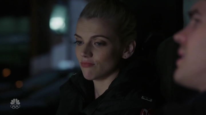 VampireDiariesWorld-dot-NL-ChigagoFire4x19-1485.jpg