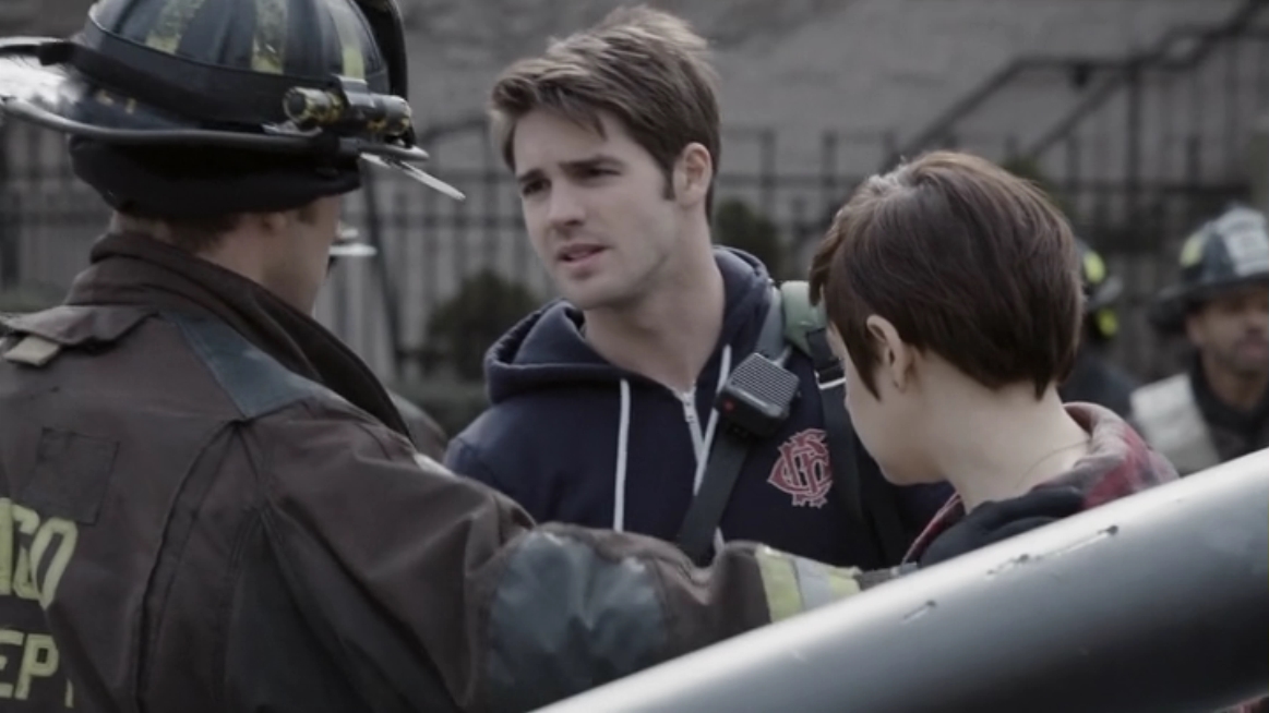 Charmed-Online-dot-NL-ChigagoFire4x22-0168.jpg Charmed-Online-dot-NL-ChigagoFire4x22-0168.jpg