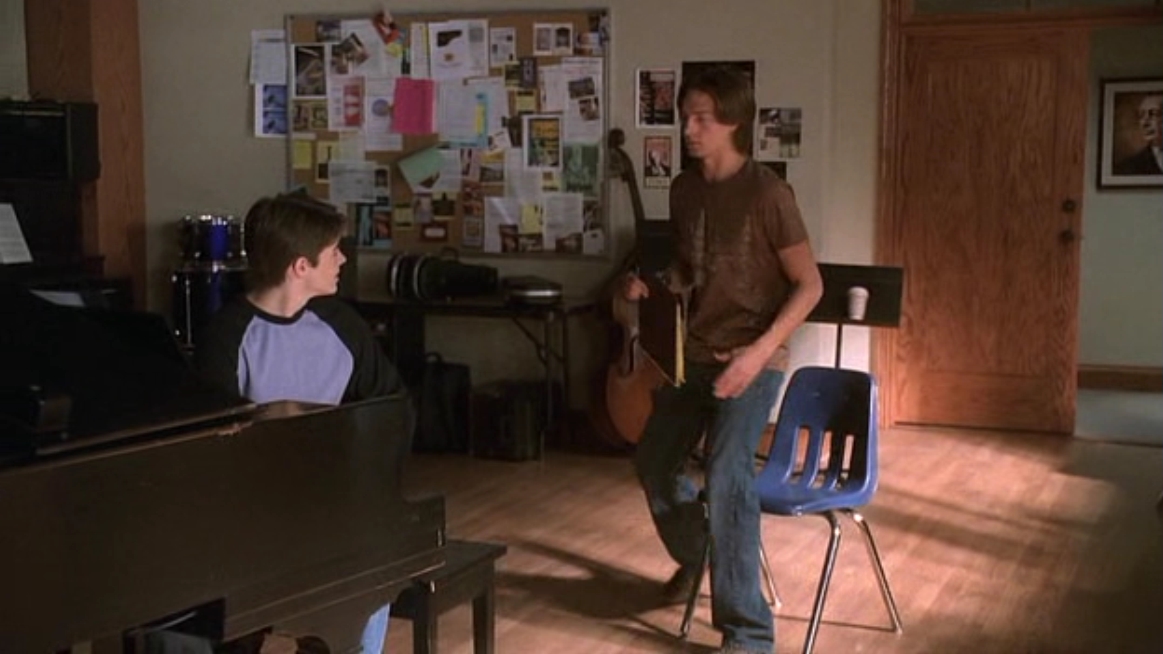 VampireDiariesWorld_dot_nl_Everwood4x04-0870.jpg