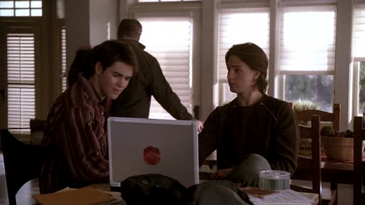 VampireDiariesWorld_dot_nl_Everwood4x10-0628.jpg