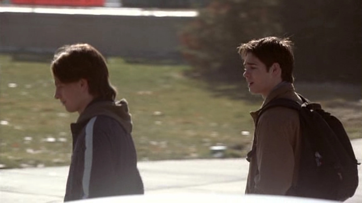 VampireDiariesWorld_dot_nl_Everwood4x10-0460.jpg