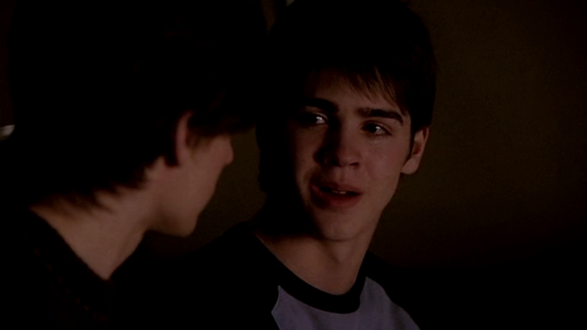 VampireDiariesWorld_dot_nl_Everwood4x13-4713.jpg