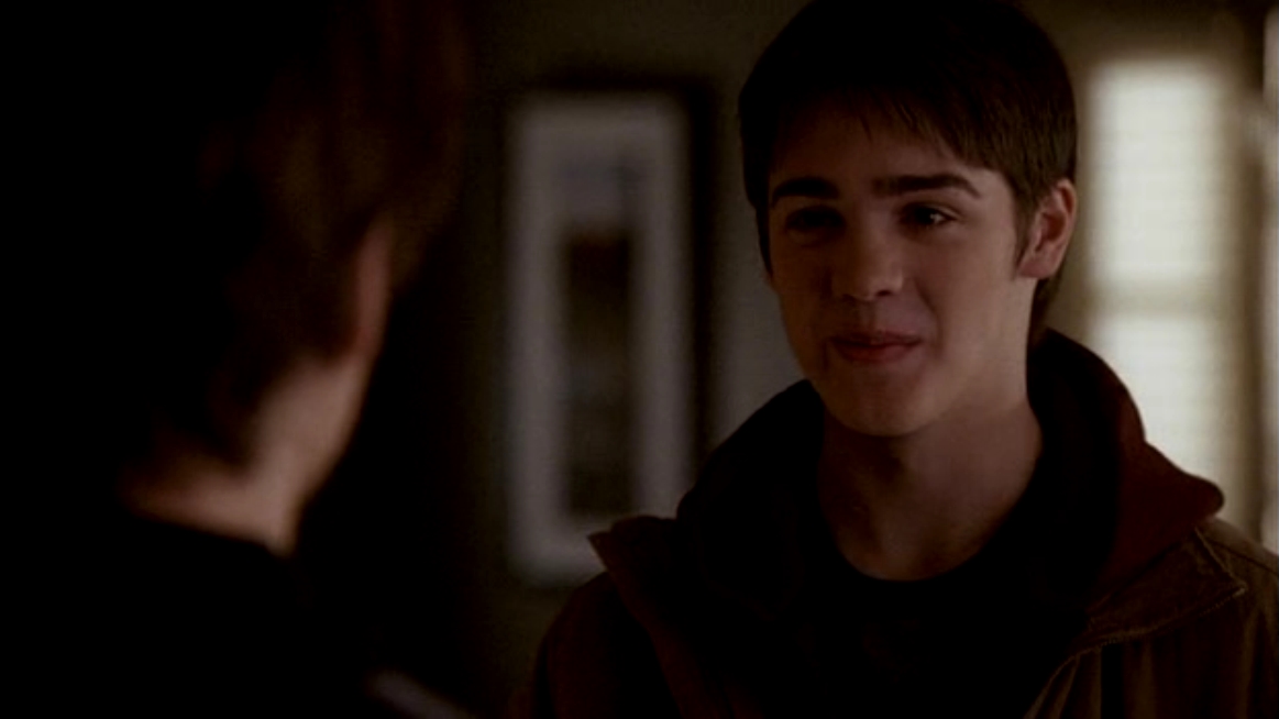 VampireDiariesWorld_dot_nl_Everwood4x15-0122.jpg