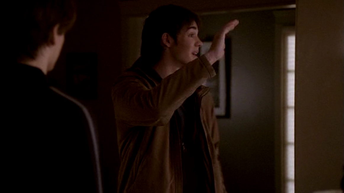 VampireDiariesWorld_dot_nl_Everwood4x15-0157.jpg