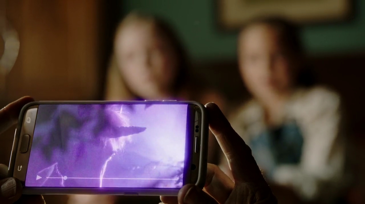 VampireDiariesWorld-dot-nl_WishUponAUnicorn1411.jpg