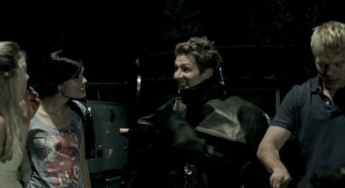 VampireDiariesWorld-dot-org_IllAlwaysKnowWhatYouDidLastSummer0493.jpg