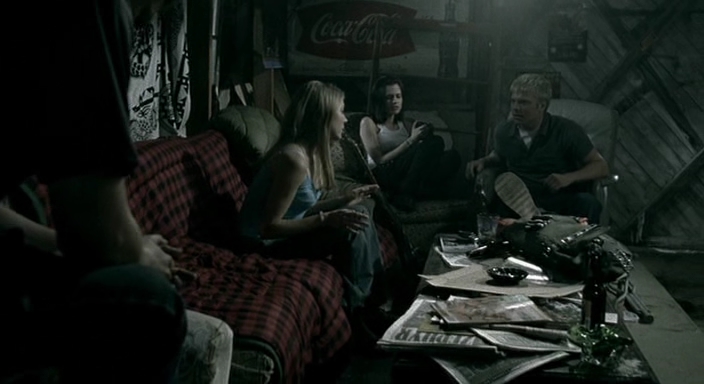 VampireDiariesWorld-dot-org_IllAlwaysKnowWhatYouDidLastSummer3252.jpg