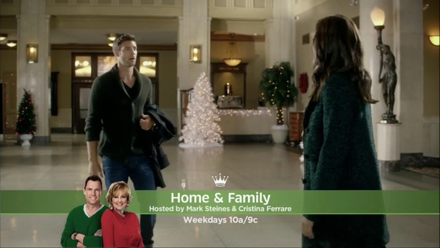 VampireDiariesWorld-dot-org_BestChristmasPartyEver1639.jpg VampireDiariesWorld-dot-org_BestChristmasPartyEver1639.jpg
