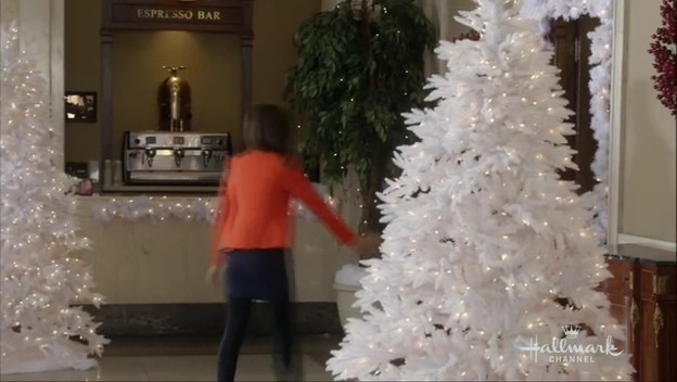 VampireDiariesWorld-dot-org_BestChristmasPartyEver2667.jpg VampireDiariesWorld-dot-org_BestChristmasPartyEver2667.jpg