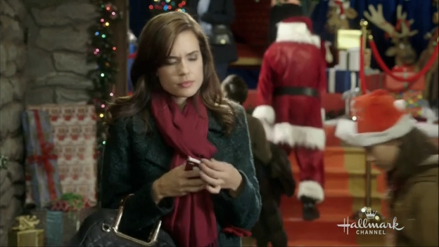 VampireDiariesWorld-dot-org_BestChristmasPartyEver3183.jpg VampireDiariesWorld-dot-org_BestChristmasPartyEver3183.jpg