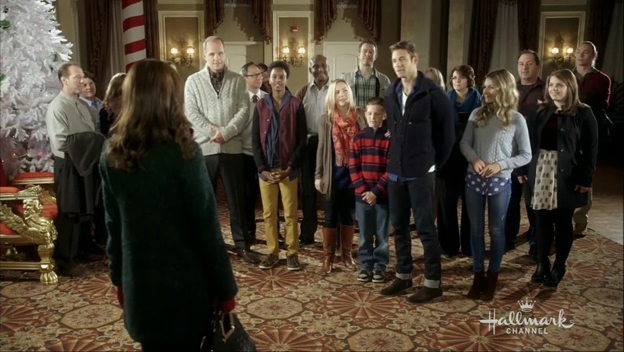 VampireDiariesWorld-dot-org_BestChristmasPartyEver3192.jpg VampireDiariesWorld-dot-org_BestChristmasPartyEver3192.jpg