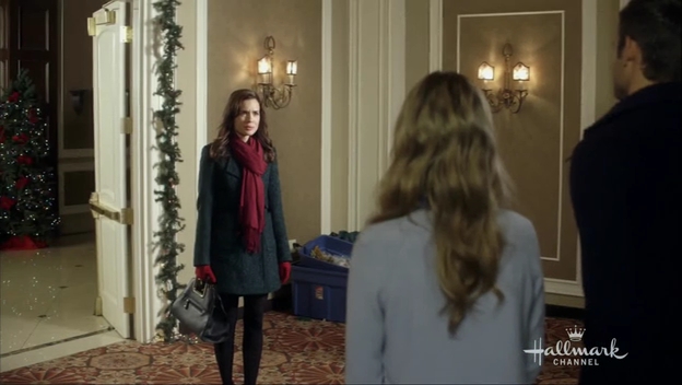 VampireDiariesWorld-dot-org_BestChristmasPartyEver3193.jpg VampireDiariesWorld-dot-org_BestChristmasPartyEver3193.jpg